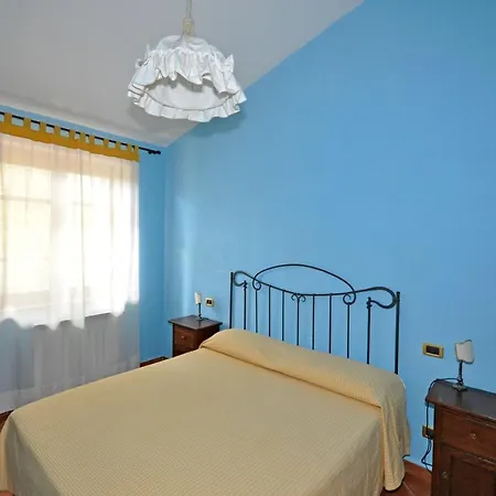 Sleeps 2